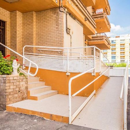 Stunning Apartment In Oropesa Del Mar Bagian luar foto